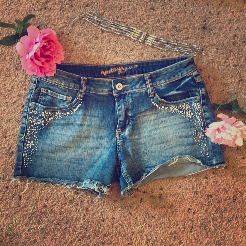 Frayed jewel jean shorts